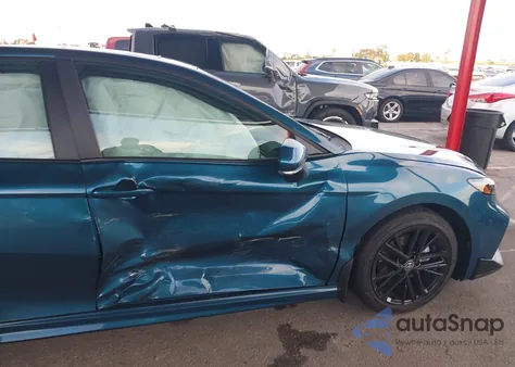 2025 Toyota Camry Se из США, поврежденный, VIN 4T1DAACK2SU204162